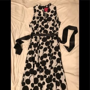 Black/White Dress Large Fits USA SIZE 4 or 6